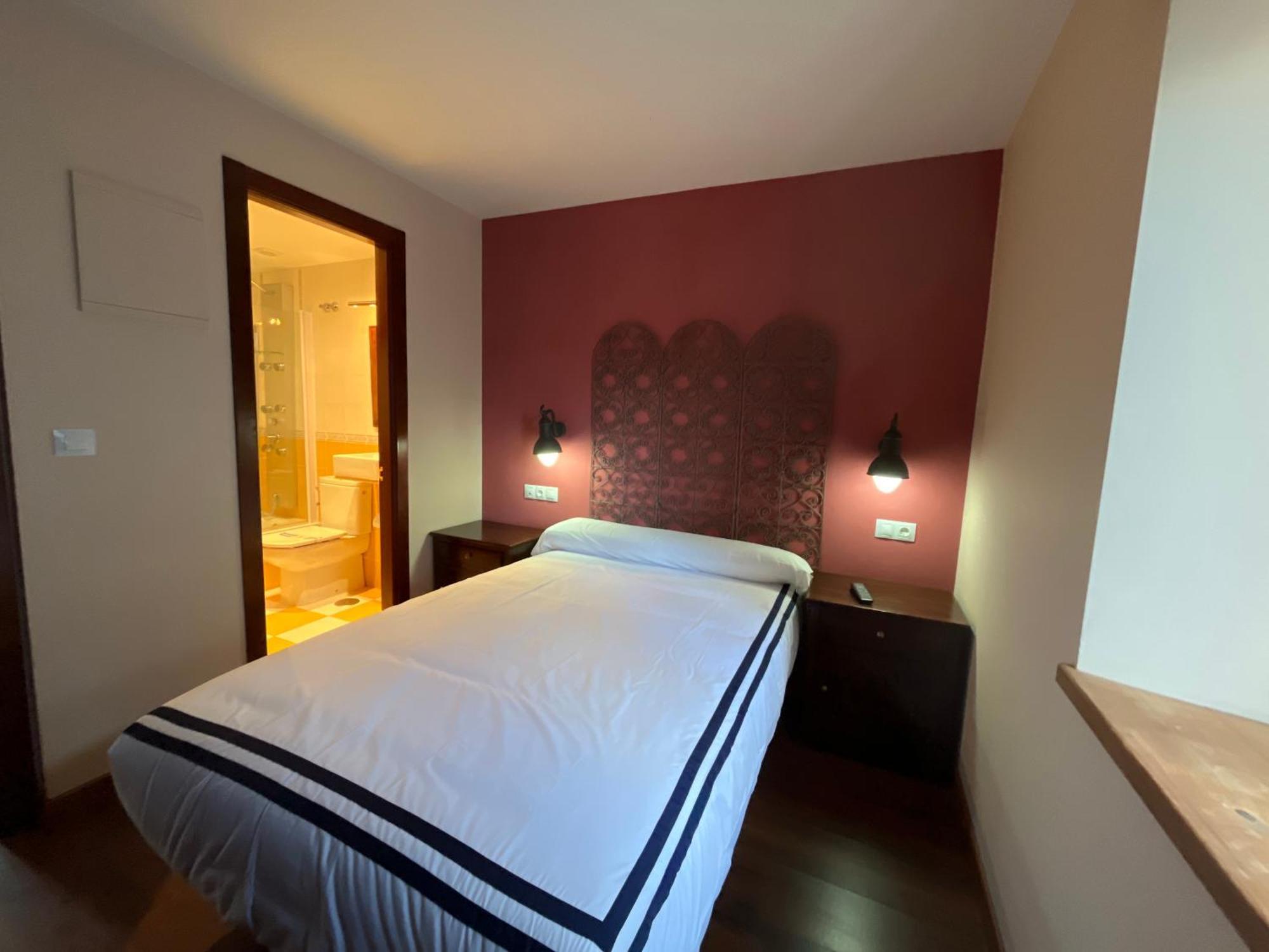 Hotel Cabo Ortegal Cariño Екстериор снимка