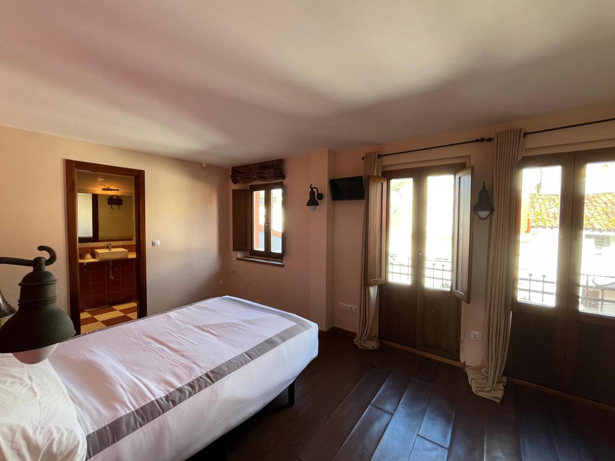Hotel Cabo Ortegal Cariño Екстериор снимка
